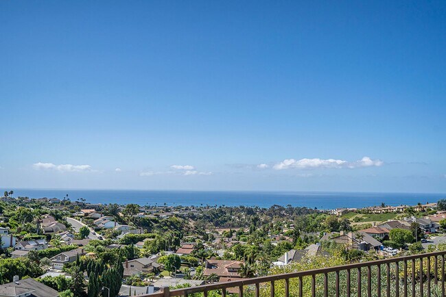 Foto del edificio - Ocean View Home