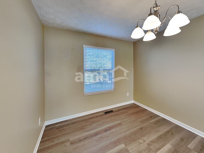 Foto del edificio - 509 Lake Front Dr