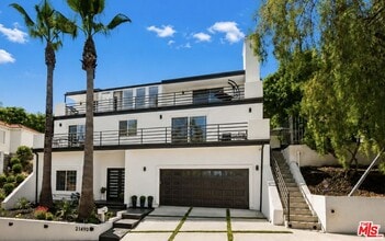 Building Photo - 21490 Arcos Dr