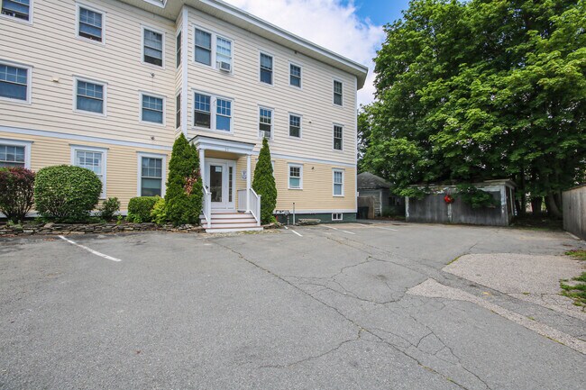 Building Photo - 25 Granite St