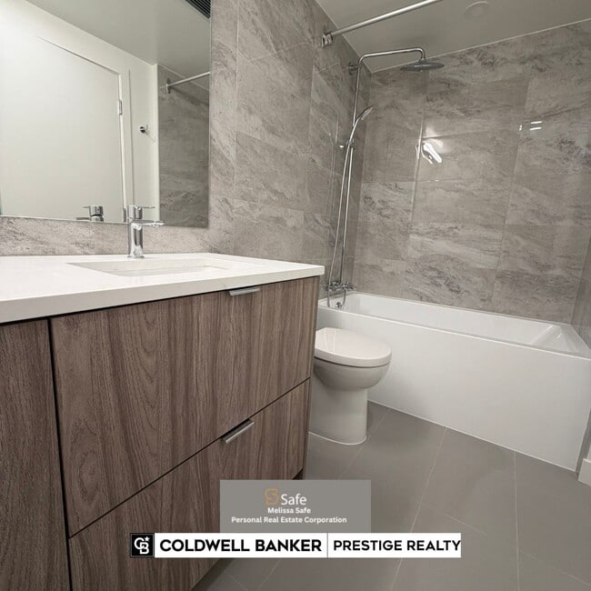 Building Photo - 13675 107A Av