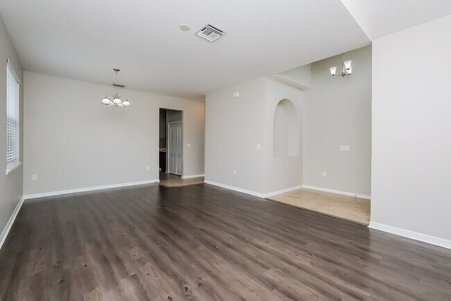 Foto del edificio - 11740 Colony Lakes Blvd