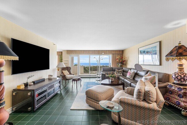 Foto del edificio - 4301 N Ocean Blvd