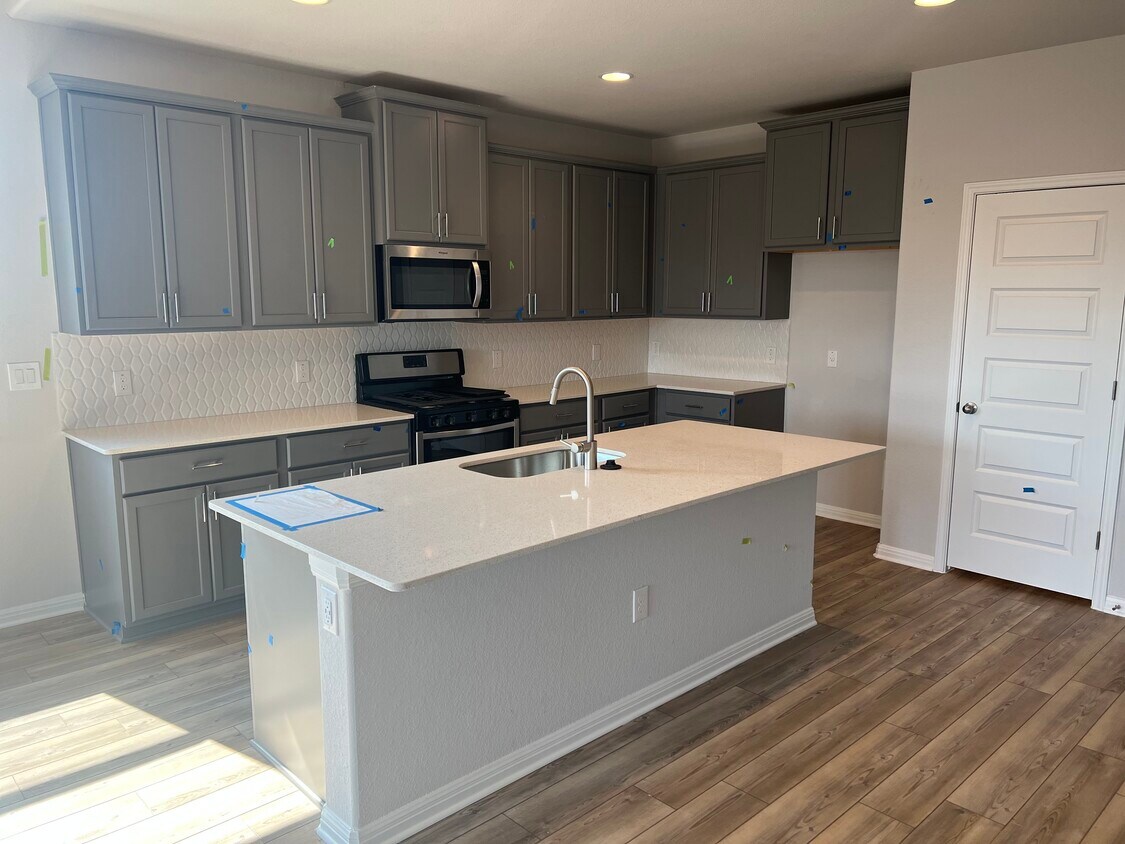 Foto principal - 312 Rend Dr