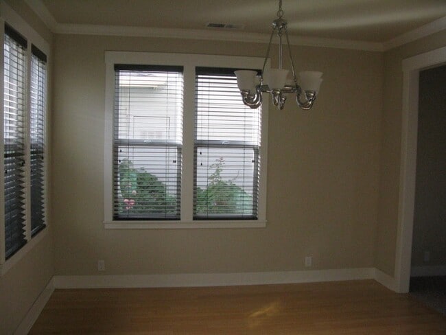 Foto del edificio - 2477 Switzerland Ln