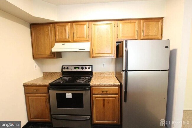 Building Photo - 1105 Aspen Dr
