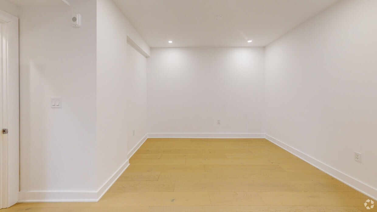 Photo - The Windsor - Kalorama Apartments
