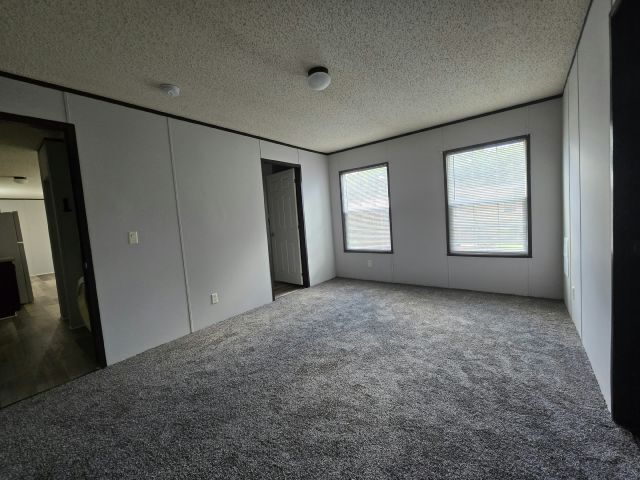 Foto del edificio - 11167 3rd St NE