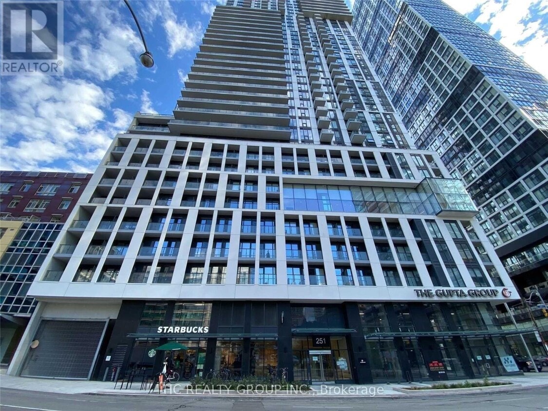 Primary Photo - 251-251 Jarvis St