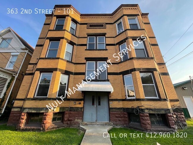 Foto del edificio - Eligible for Section 8: 3 Bed, 1 Bath Apar...