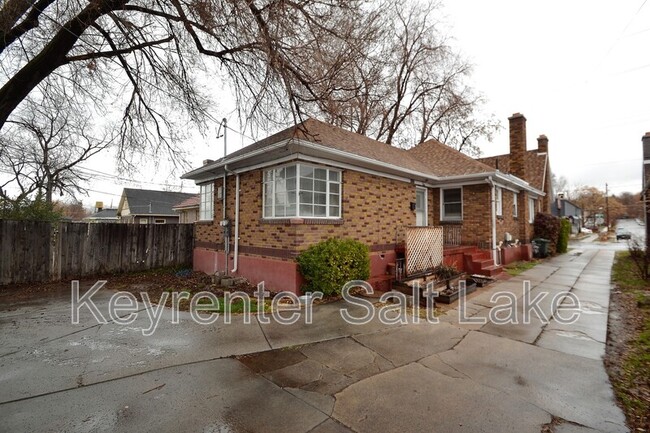 Building Photo - 1594 1/2 S 1100 E