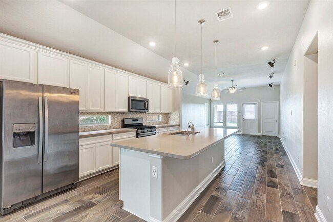 Foto del edificio - 20835 Tallow View Ln