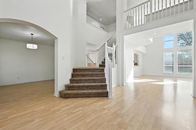 Foto del edificio - 712 Cresthaven Rd