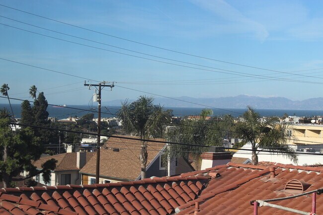 Ocean View From Living Room & Kitchen - 1009 9th St