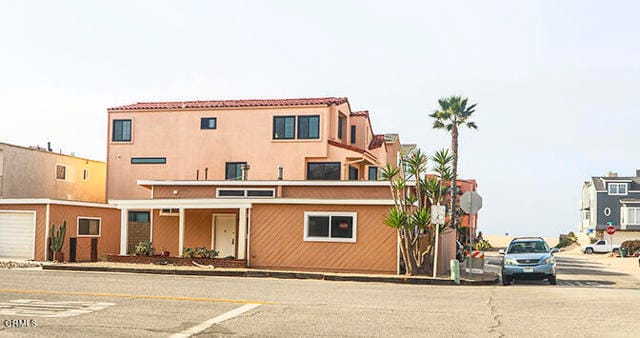 Building Photo - 3661 Sunset Ln