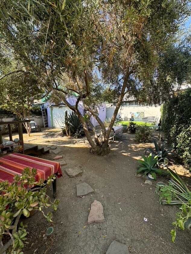Foto principal - 4105 Clayton Ave
