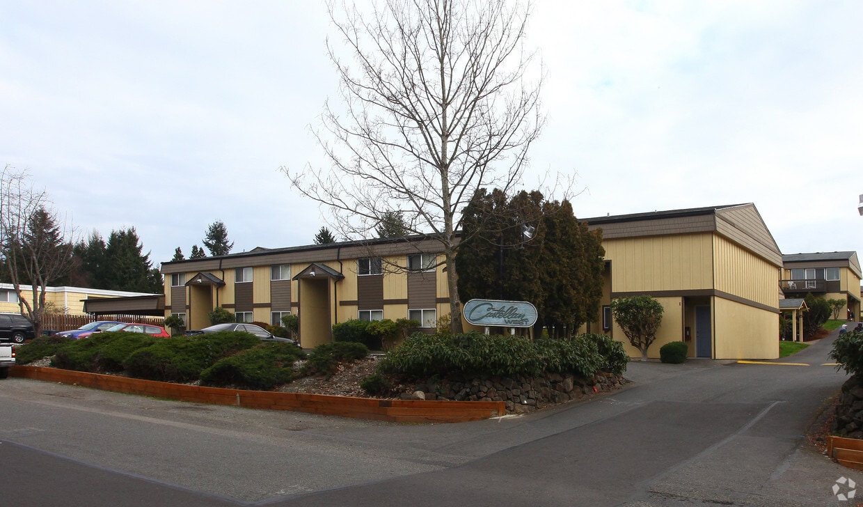 Primary Photo - Castellan West Apartments