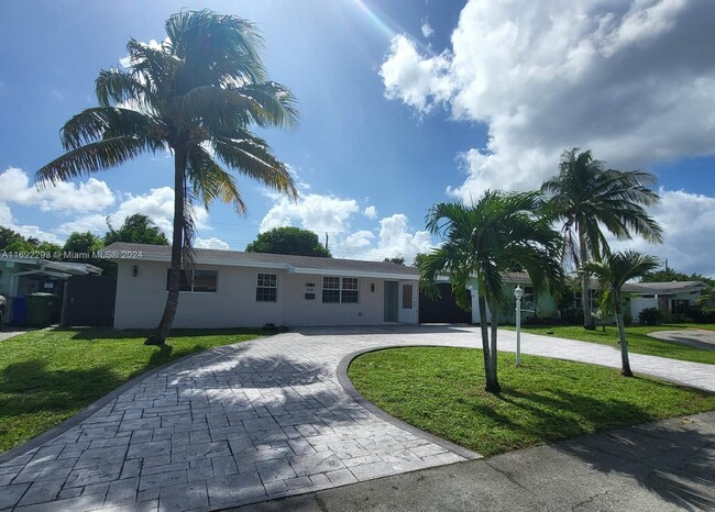 Foto del edificio - 8140 NW 11th Ct