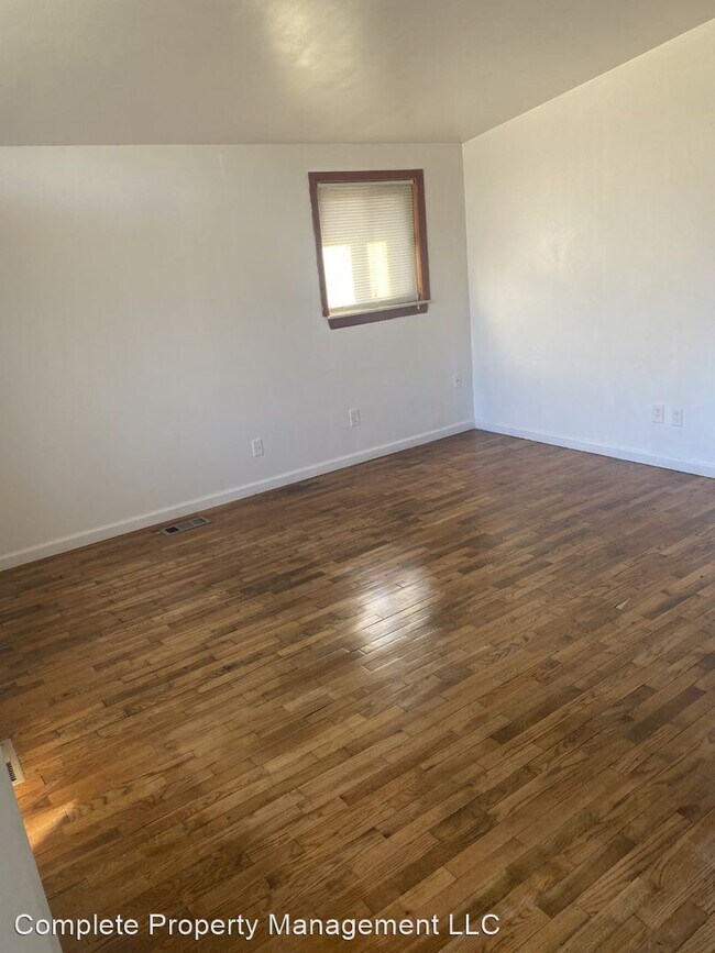 Building Photo - 3 br, 1 bath House - 772 S Venoy St
