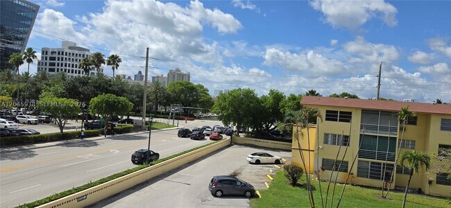 Foto del edificio - 20201 NE 29th Ct