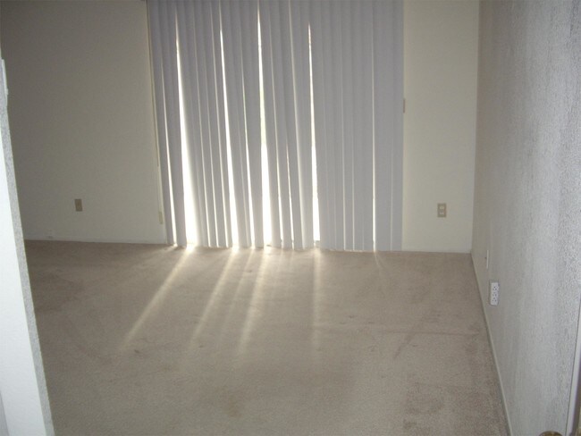 Building Photo - 3116 Terrace View Dr