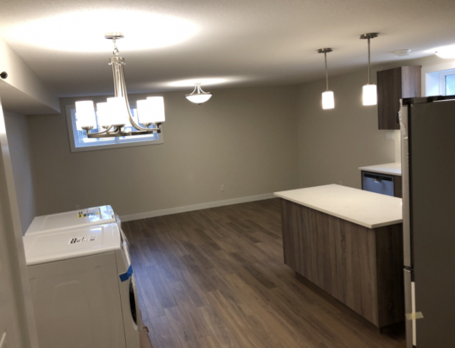 Photo du bâtiment - 2 bedroom in Regina SK S4N-3N1