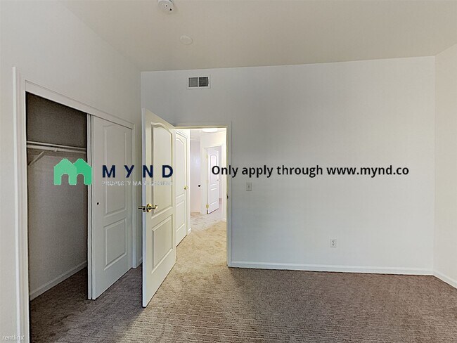 Building Photo - 2 br, 2.5 bath  - 1033 S St Apt 6 Apt 6