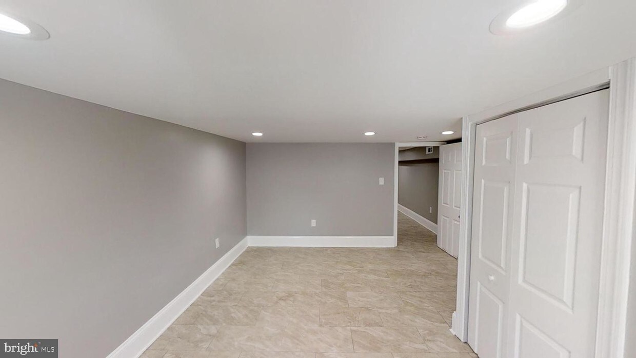 Foto principal - 2265 Reisterstown Rd