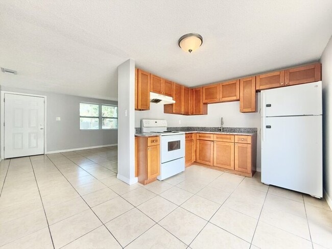 Foto del edificio - 4611 E 24th Ave