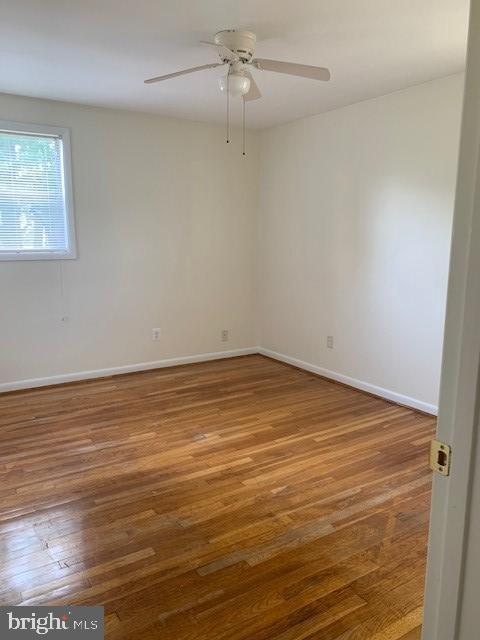Building Photo - 909 Cooks Ln