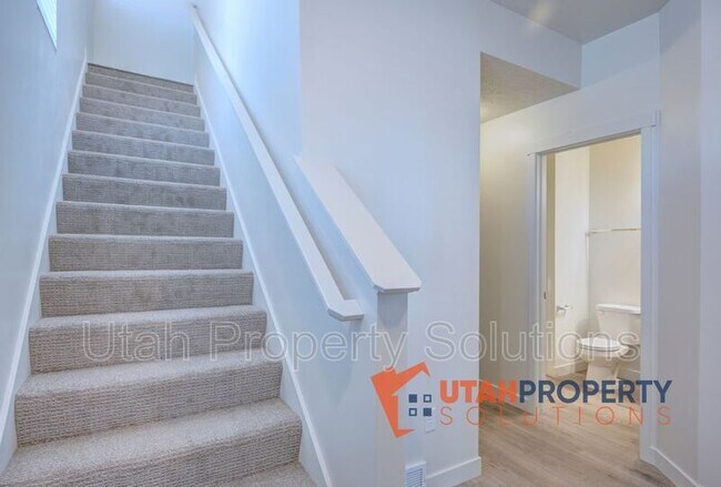 Foto del edificio - 952 W 500 S