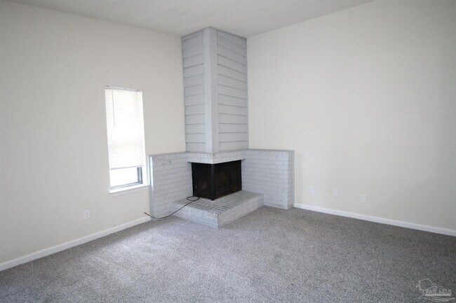 Building Photo - 6948 Spanish Trail