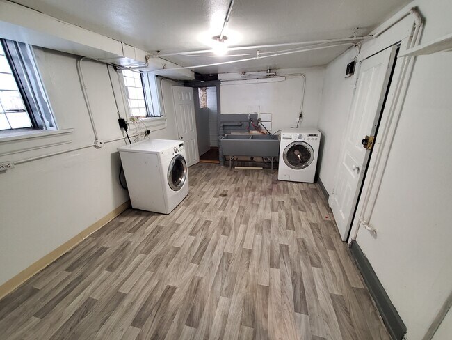 Foto del edificio - 2954 N 21st St