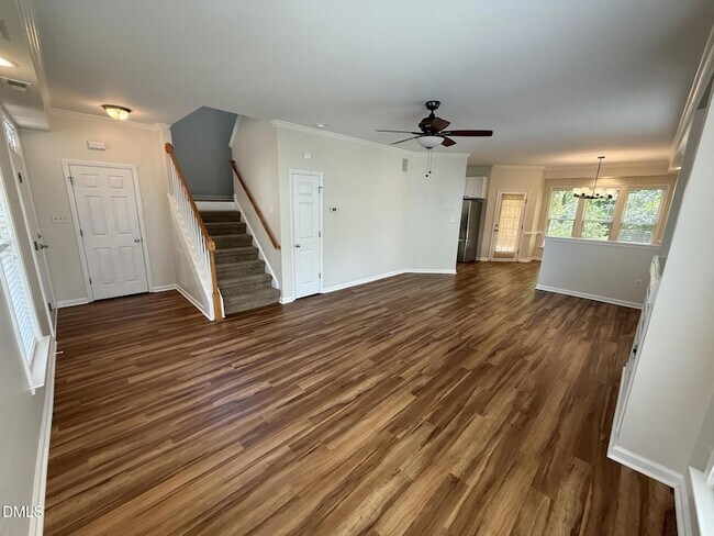 Foto del edificio - 4046 Landover Ln