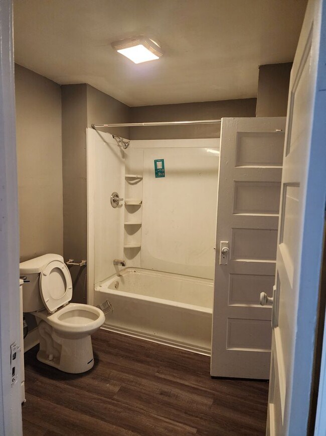 Foto del edificio - Newly updated duplex