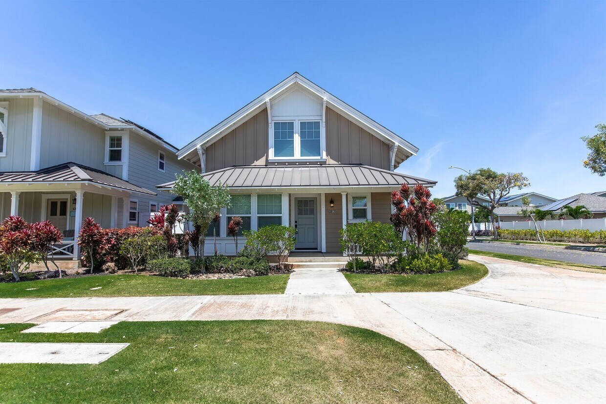 Primary Photo - Stunning 4 Bedroom with 3 Bathroom Home in...