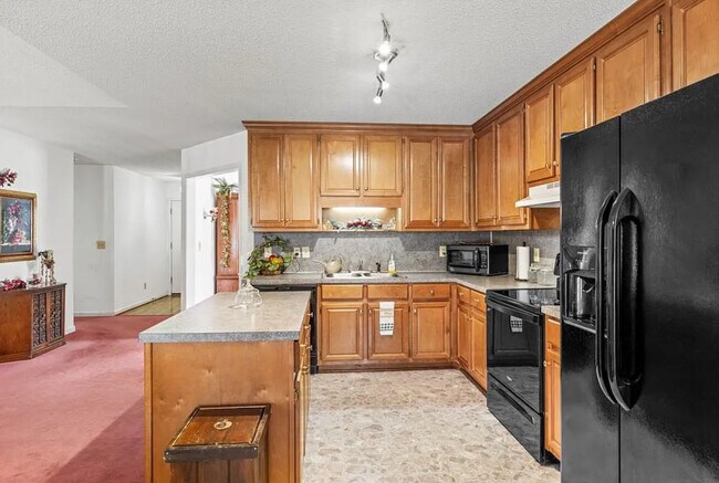 Foto del edificio - 2935 Pruitt Rd