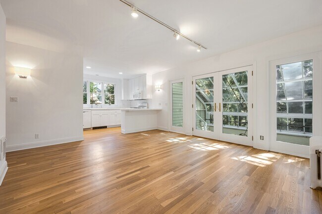 Foto del edificio - 14 Grove Ln