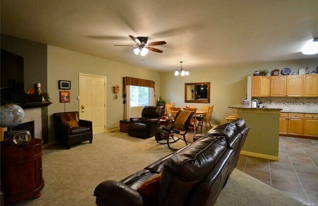 Foto del edificio - 8554 W 48th Pl