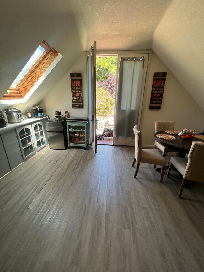 Foto del edificio - 39230 Oak View Ln