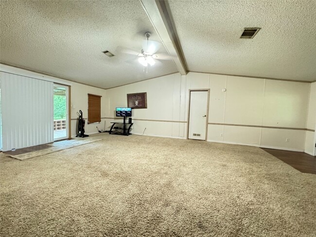 Building Photo - 914 County Rd 4882