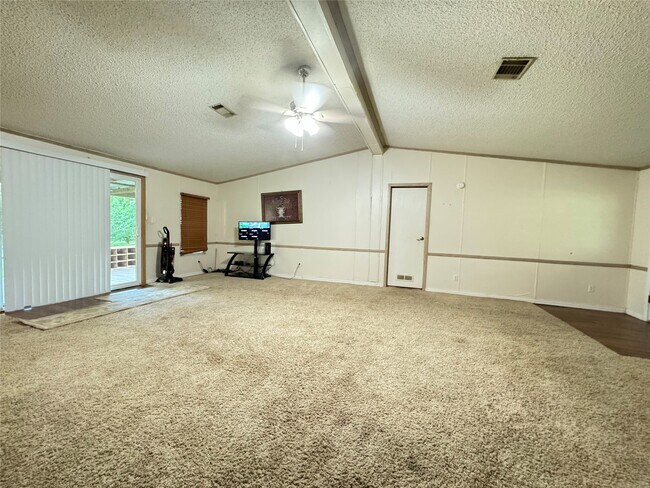 Foto del edificio - 914 County Rd 4882