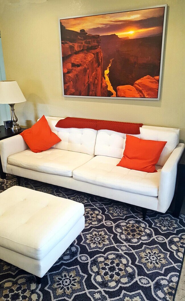 Living Room - 16657 E Gunsight Dr