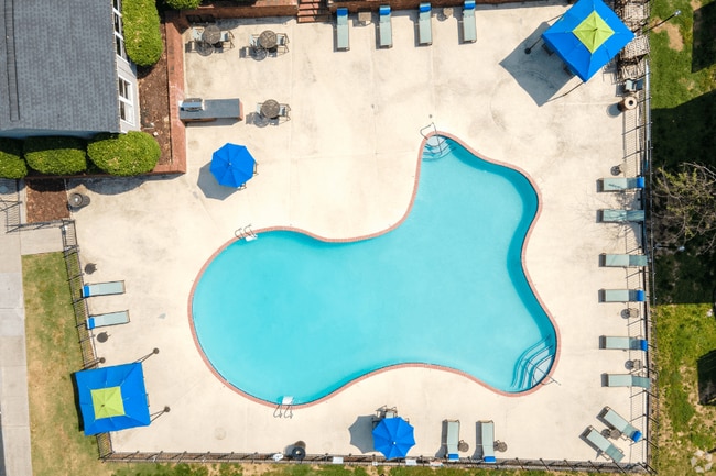 Foto del edificio - Creekstone Apartments