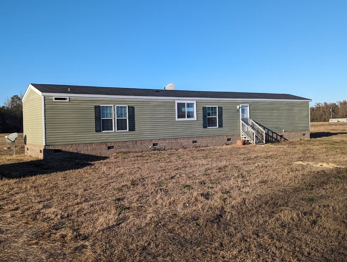 3Bedroom 2bath single wide House Rental in Saint Pauls, NC