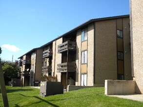 Building Photo - 1792 E 5625 S