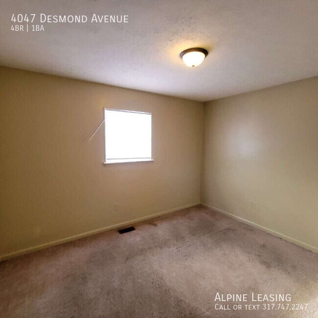 Foto del edificio - 4047 Desmond Ave