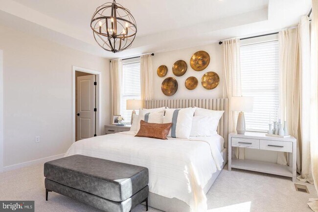 Foto del edificio - 20916 Bluebird Sq