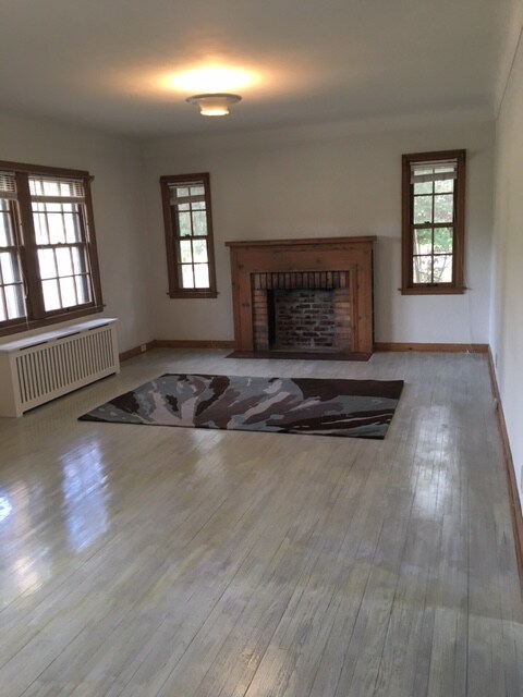 Primary Photo - 3418 Shady Oak Rd