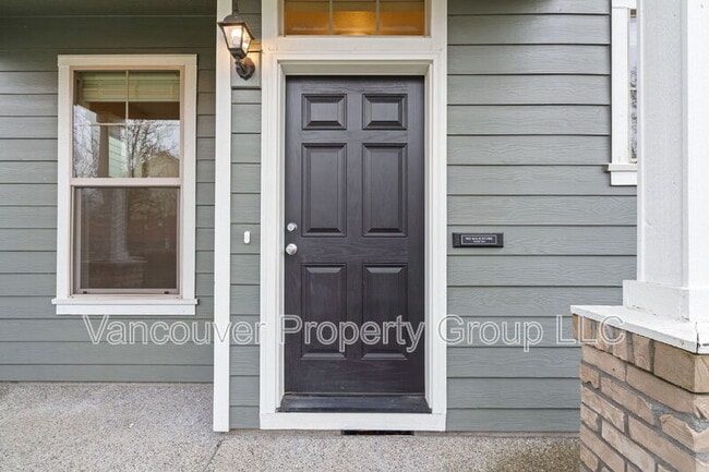 Foto del edificio - 2713 NE 87th Ave